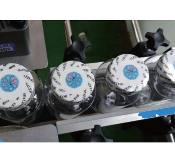 DB-300 平面不干膠貼標(biāo)機(jī)